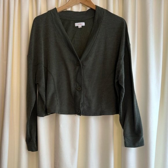 Colsie Cardigan - Picture 3 of 4